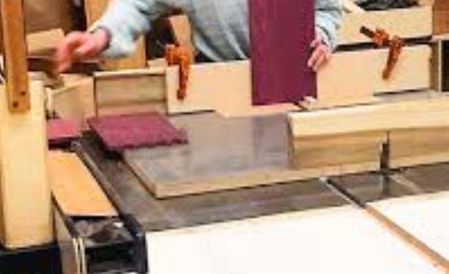 What Are Woodworking Classes?